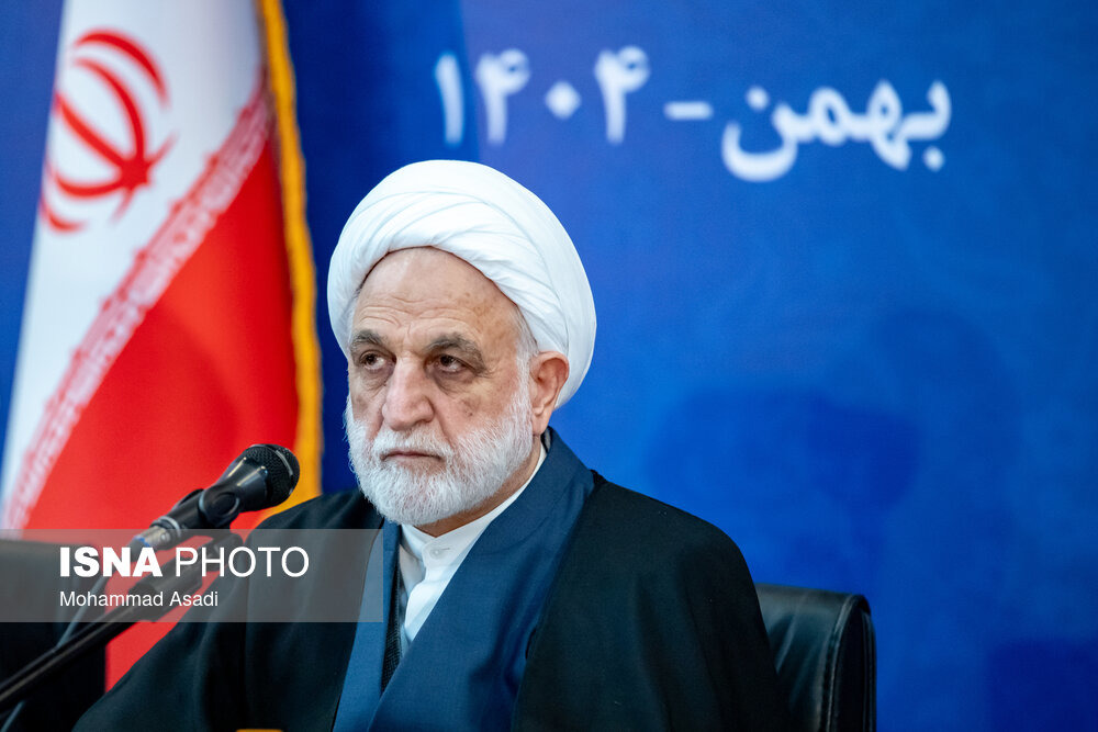 زمینه‌های فساد را از بین ببریم/ نیاز امروز کشور وحدت مردم و مسئولان است