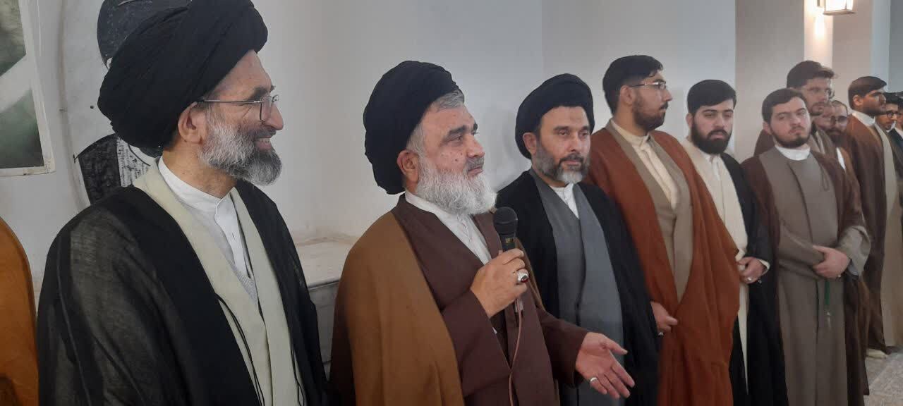 مراسم عمامه‌گذاری طلاب در کاشان