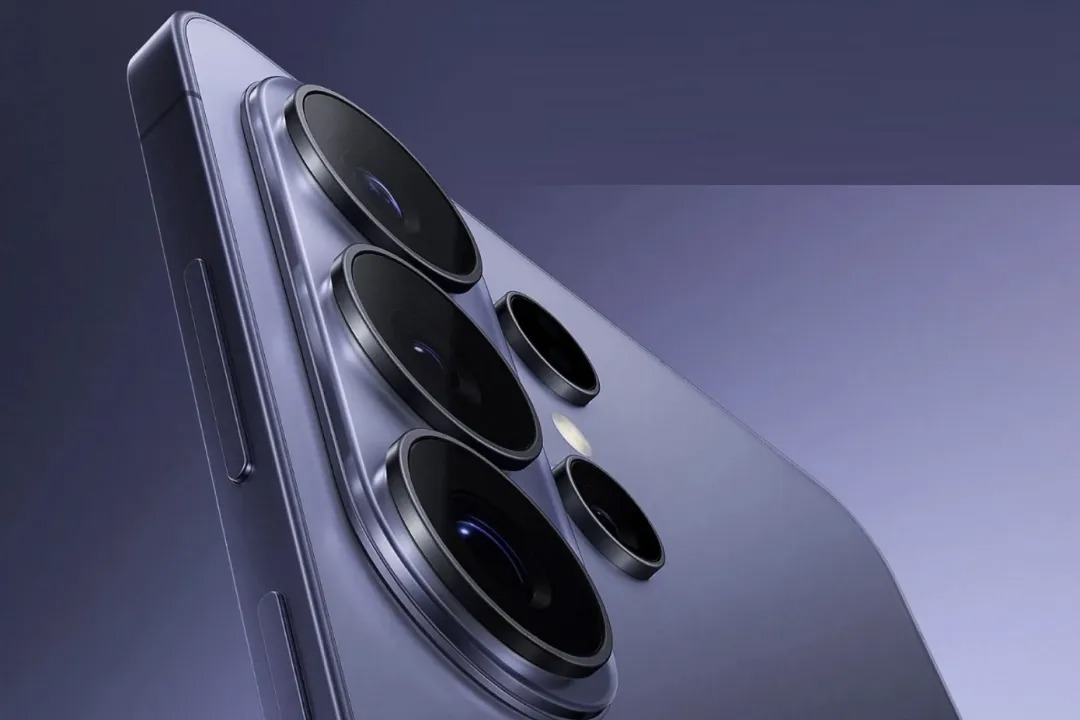 گوشی جدید سامسونگ نمایشگر ویژه‌ای برای محافظت از اطلاعات شما دارد