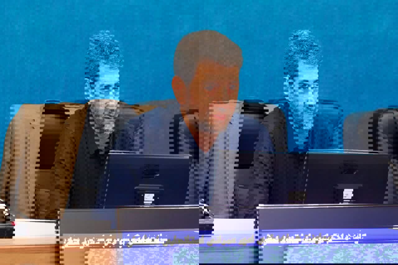 قاری قرآن:تصمیم‌ها باید حافظ توسعه متوازن و محیط‌زیست باشد