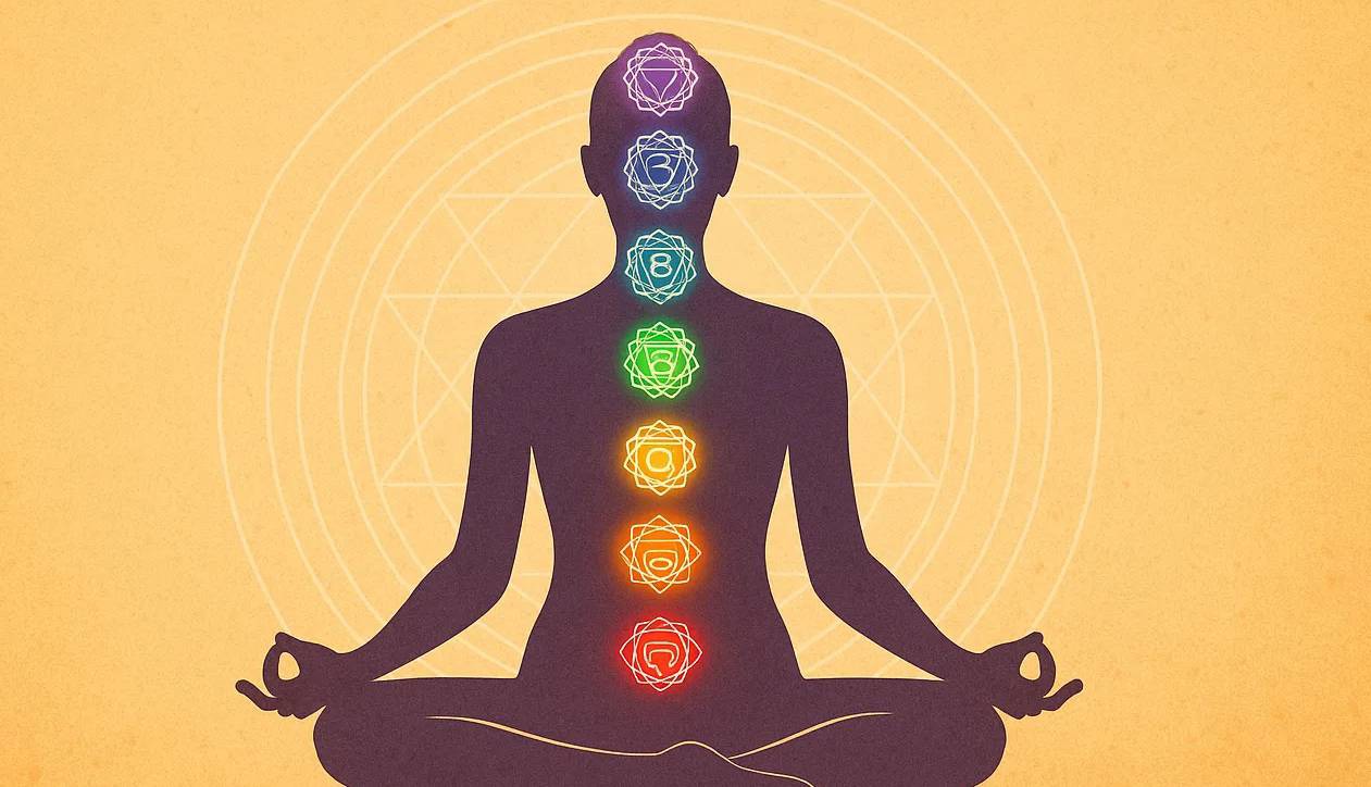 چاکرای باز و عقل بسته؛ بازار میلیاردی انرژی درمانی