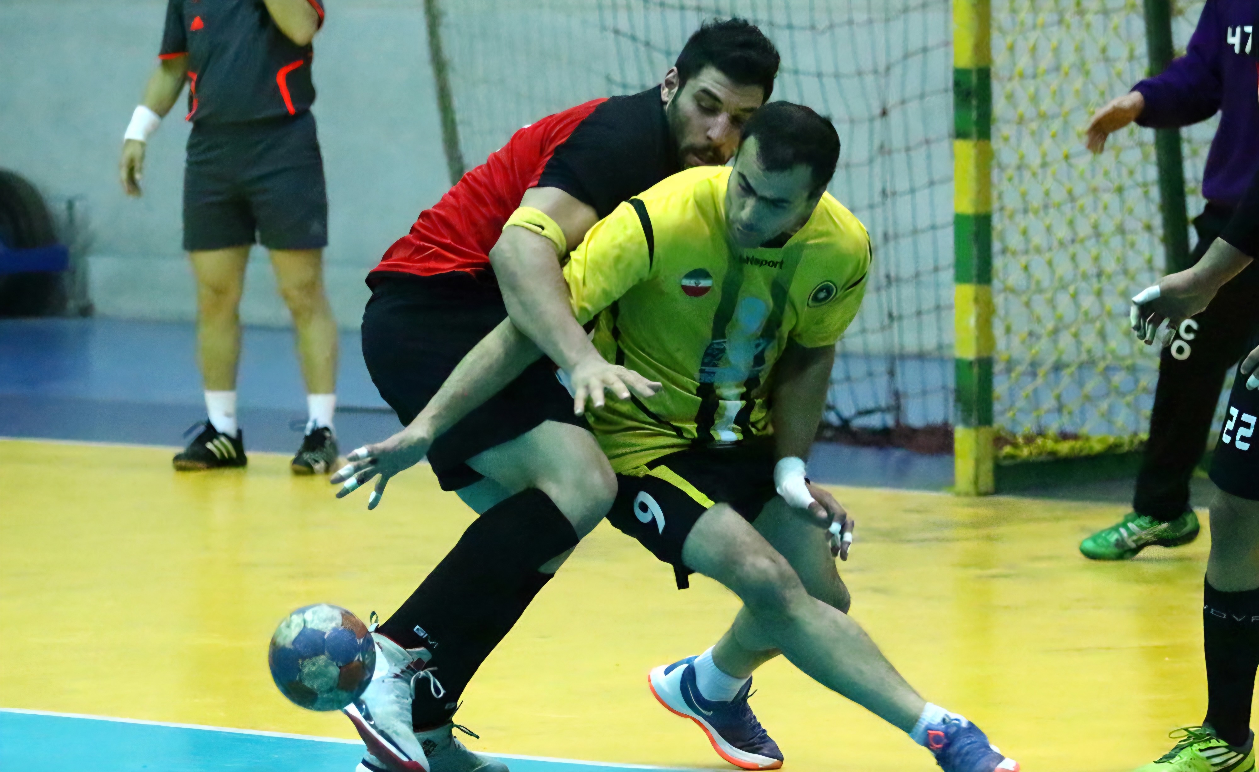 پیروزی هندبال سپاهان مقابل میزبان اراکی