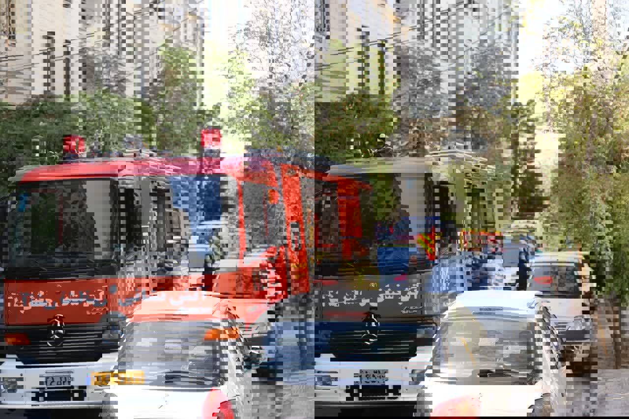 آتش نشانی اصفهان در بهمن ماه ۸۰۴ عملیات امدادرسانی انجام داد