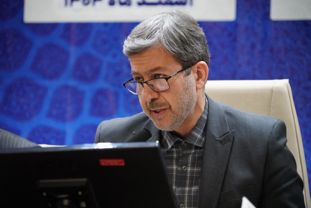 استاندار اصفهان: حفظ نسل آینده مستلزم ایجاد حس مسئولیت در دانش‌آموزان است