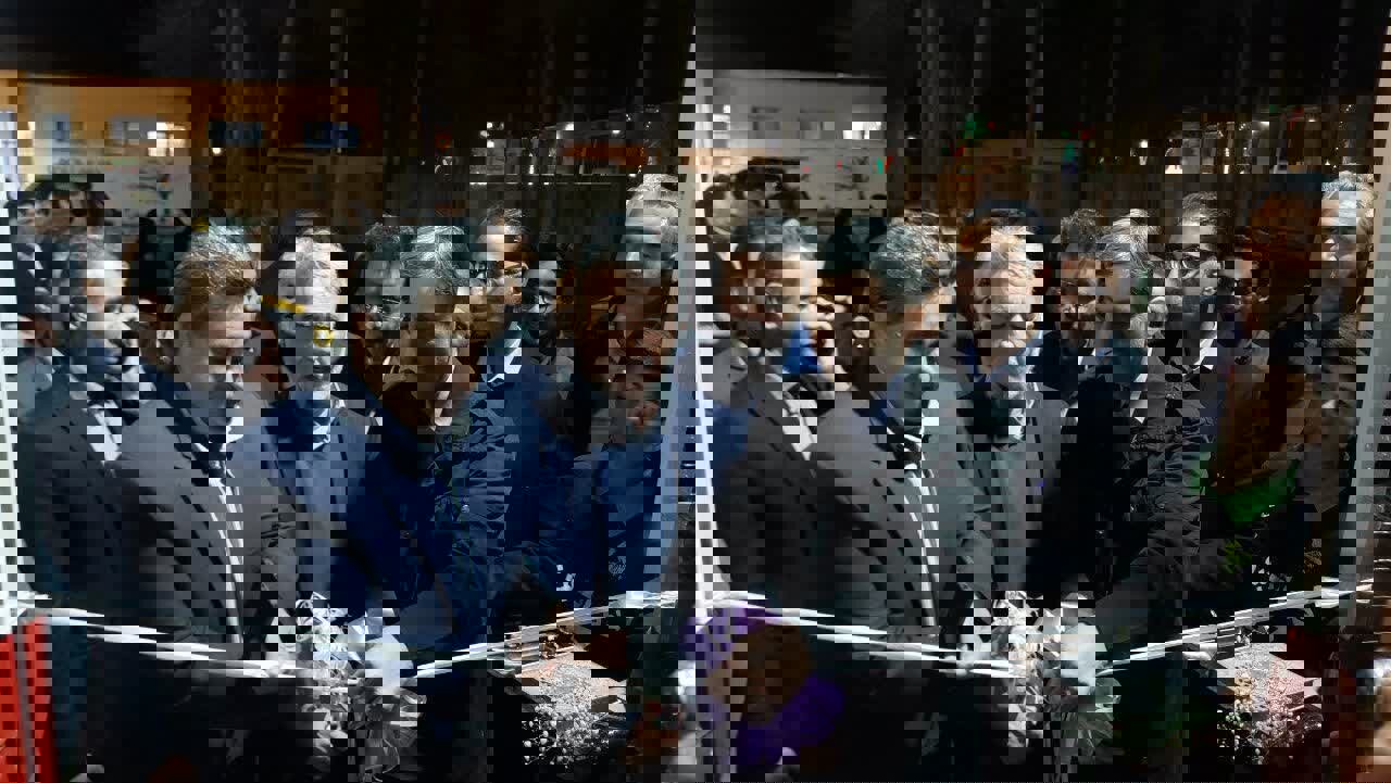 استاندار اصفهان پروژه‌های بادرود را افتتاح و کلنگ‌زنی کرد