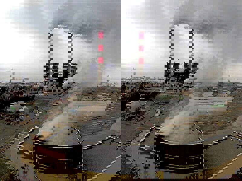 توقف مازوت سوزی مطالبه جدی اصفهان است؛ کاهش ۸۰ درصدی آورد زاینده‌رود