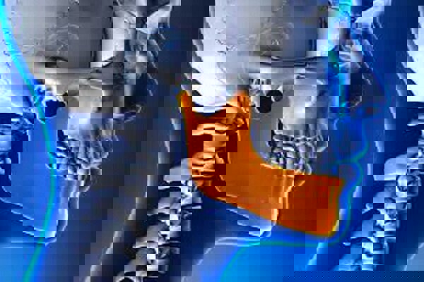 استرس منجر به اختلالات مفصل فکی و دردهای دهانی می‌شود