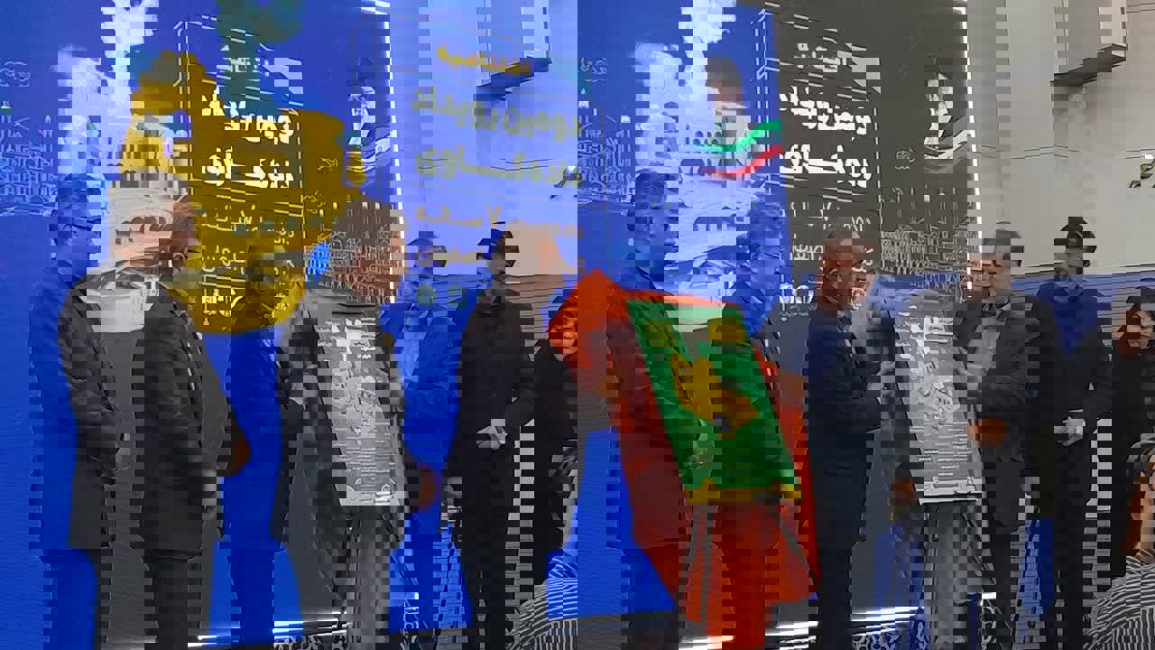 اختتامیه دومین رویداد داده‌کاوی هوای اصفهان؛پیش‌بینی هوشمند آلودگی هوا