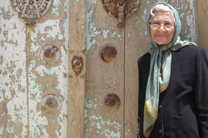 پژوهشگر ادبیات عامه در اصفهان درگذشت