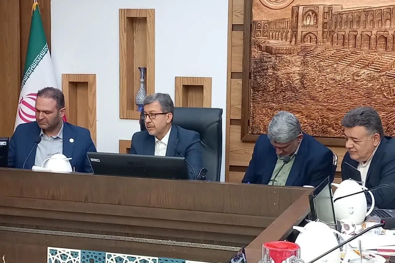 نظام اداری نباید انگیزه نخبگان را خاموش کند