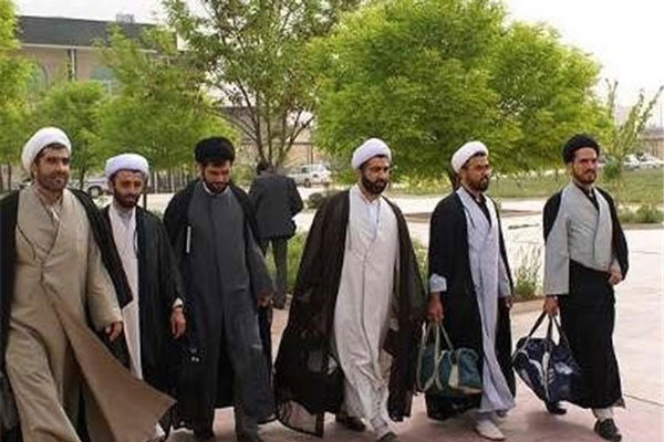 حضور ۶۸ مبلغ دینی در نقاط مختلف اردستان برای ایام محرم