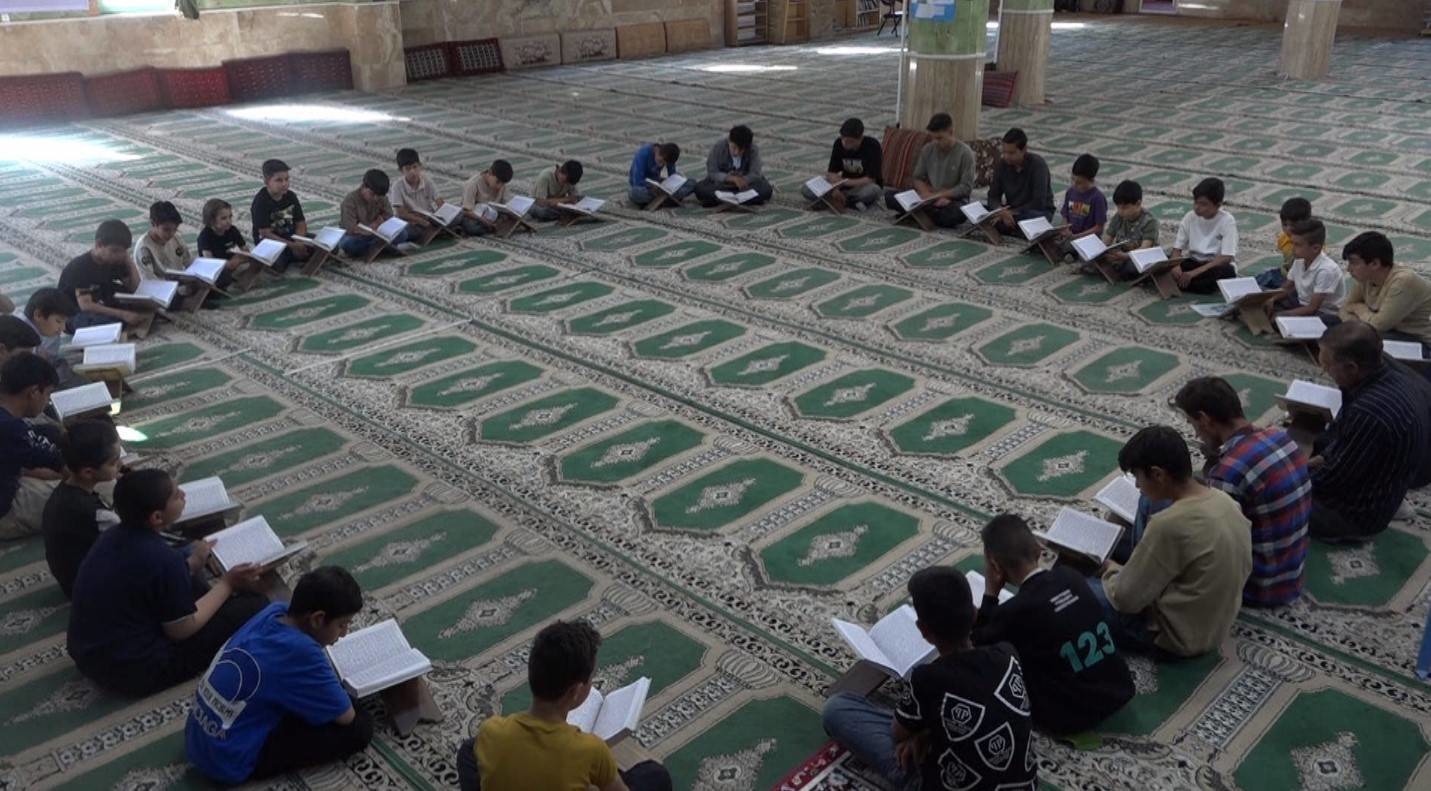 فعالیت سی ساله کانون مسجد امیرالمومنین (ع) شهر افوس