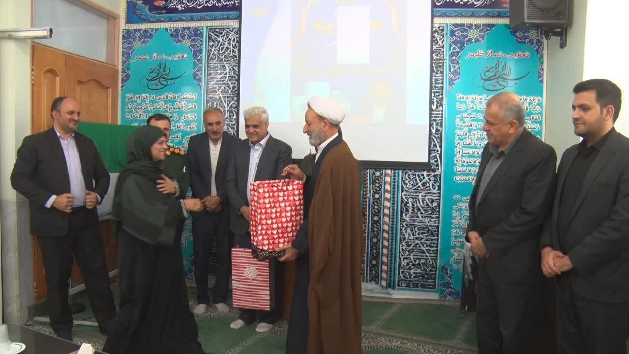 توزیع ۳۴۰۰ سری جهیزیه بین نوعروسان استان اصفهان