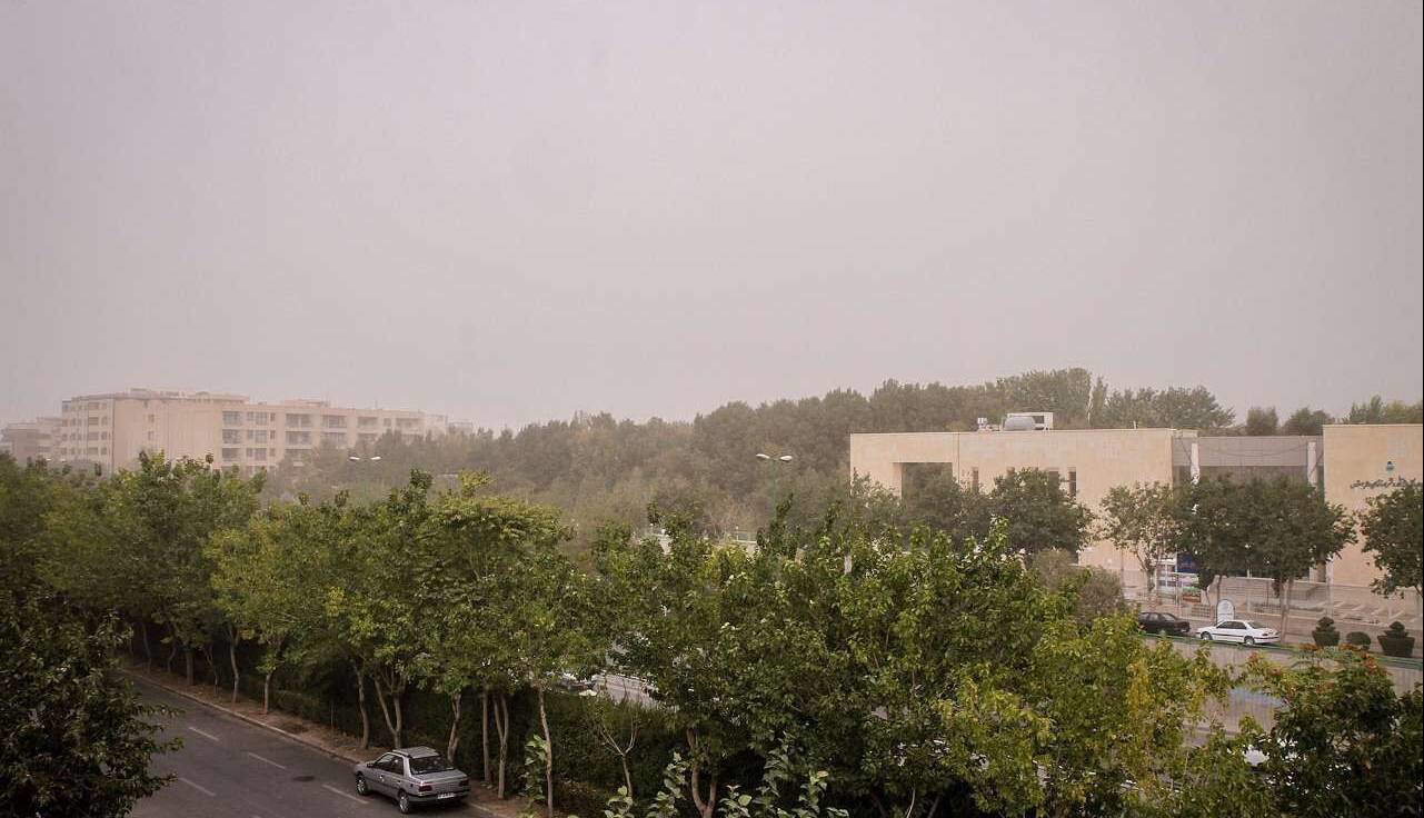آماده‌باش ۴۵۶ تیم امدادی در اصفهان