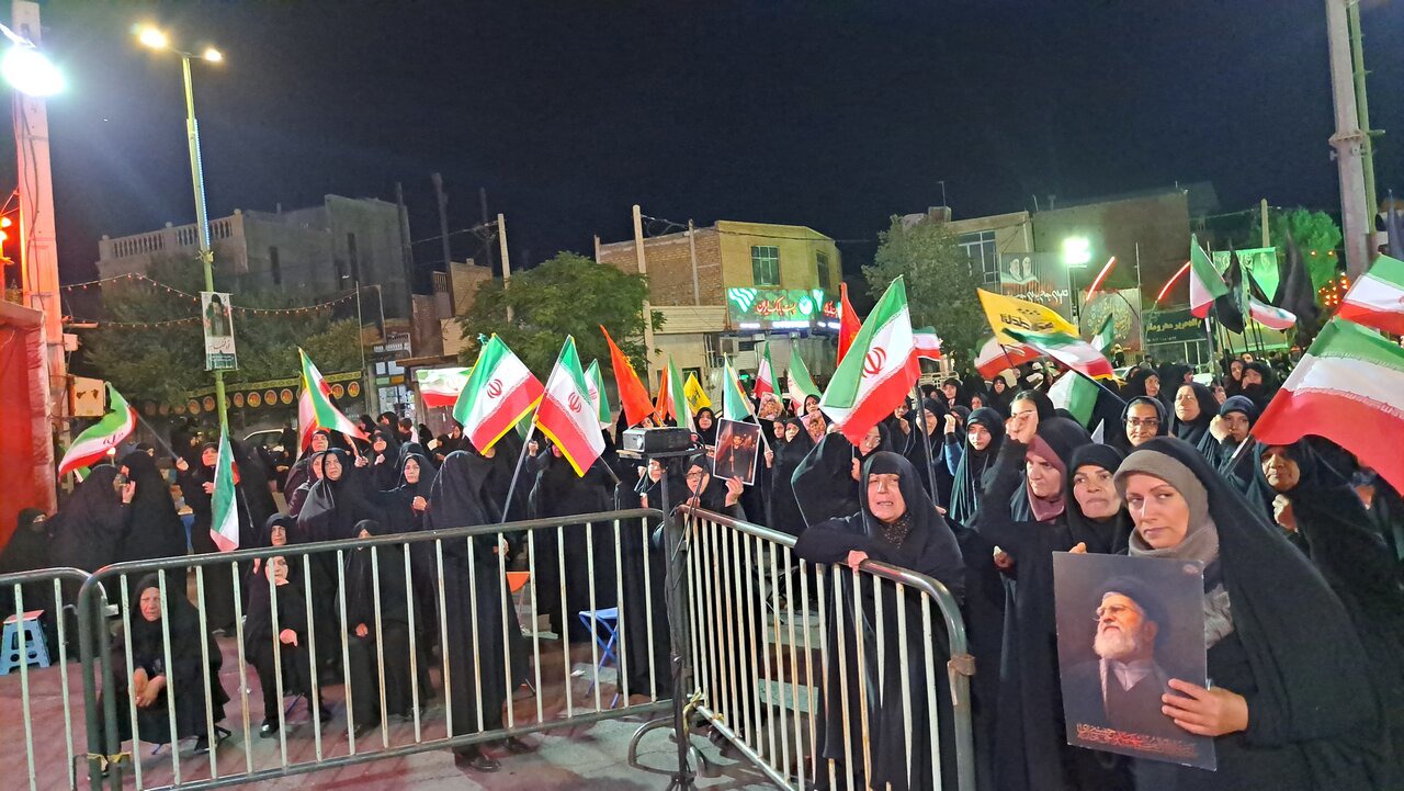 صد و بیستمین شب تجمع مردمی اردستان