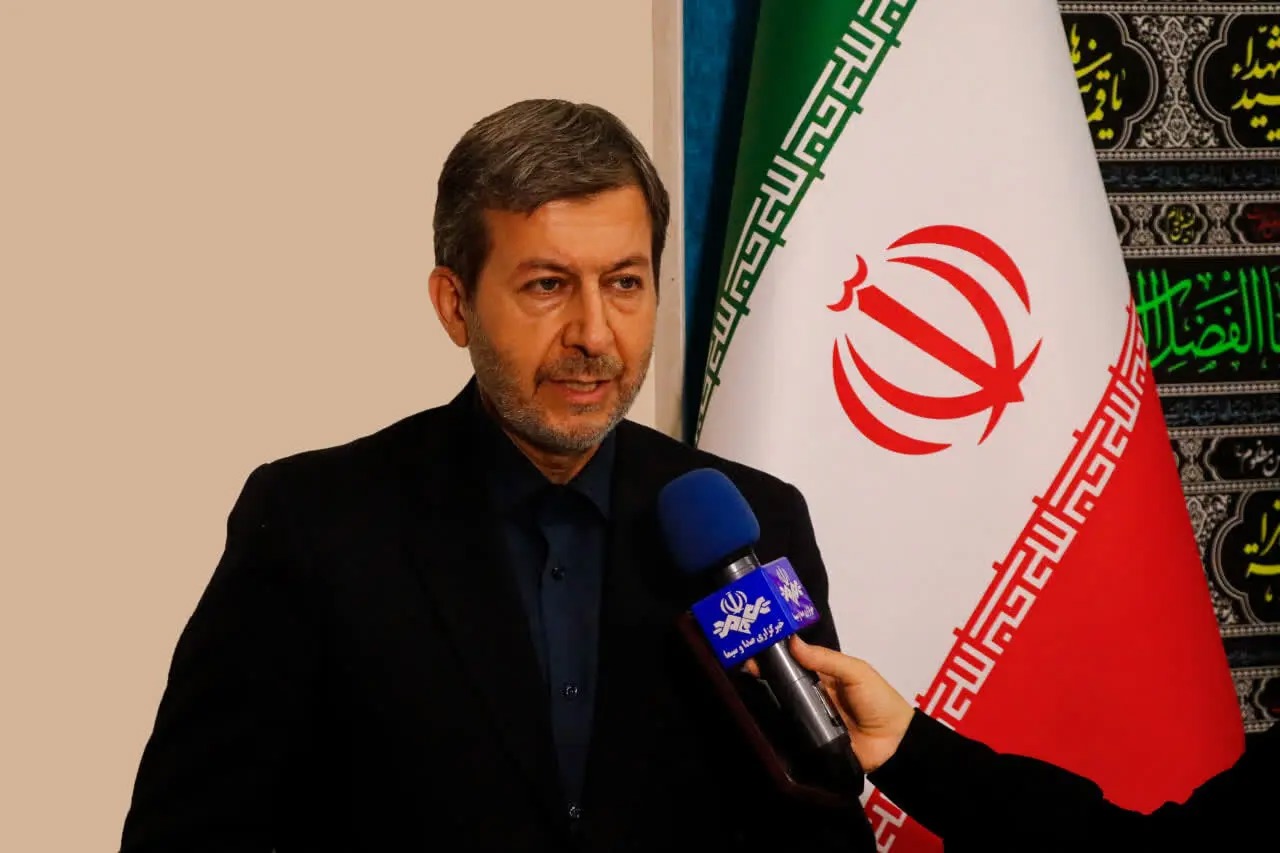 صنعت مادر اصفهان در سوگ امام امت شهید سنگ تمام گذاشت