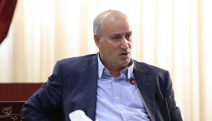 مردی که تصمیماتش ترسناک است