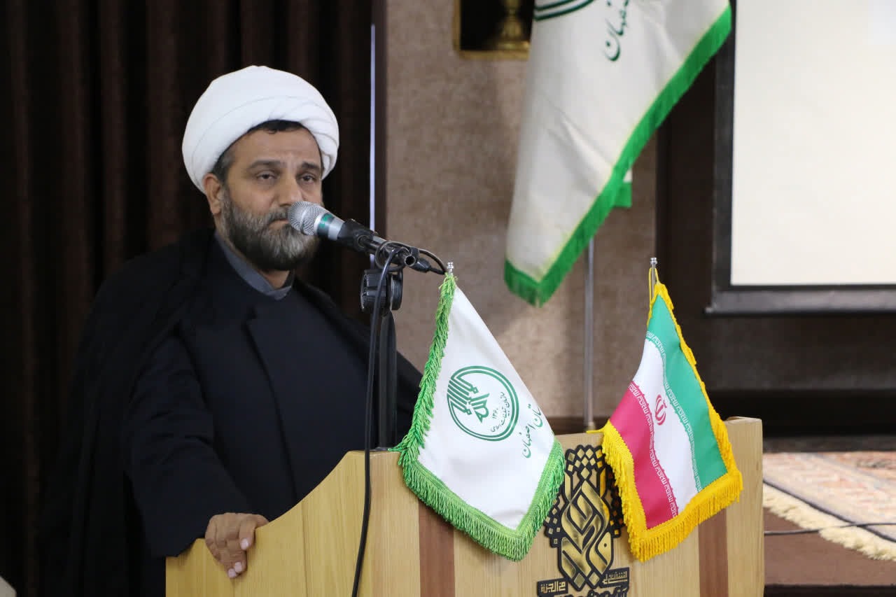 حجت‌الاسلام فوقی:اتصال به دستگاه امام حسین(ع) به انسان کرامت می‌دهد