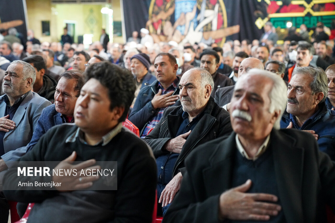 همایش تجلیل از پیرغلامان حسینی در کاشان به صورت کاملا مردمی برگزار شد