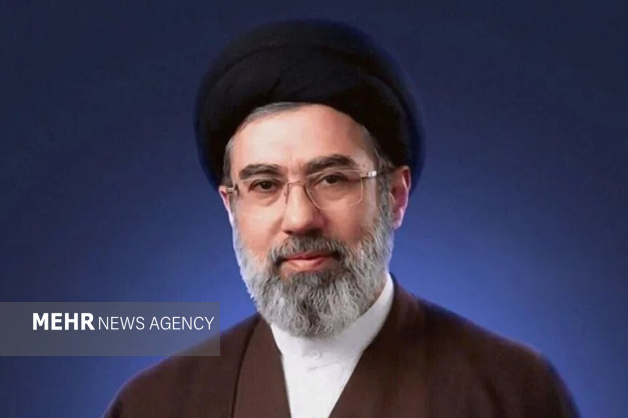 پیام‌های رهبر معظم انقلاب نقشه راه عبور از فتنه‌ها است
