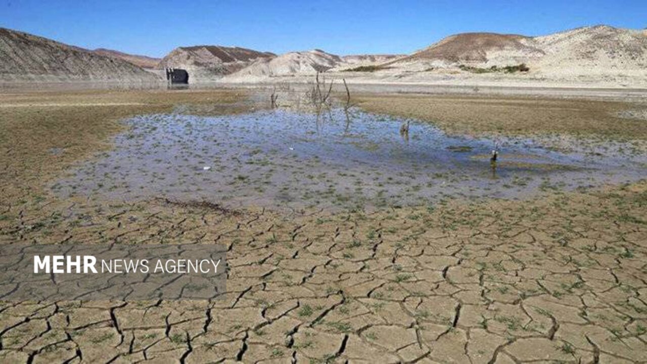 مدیر آبفا اردستان: عبور از تنش آبی تنها با صرفه‌جویی مردم ممکن است