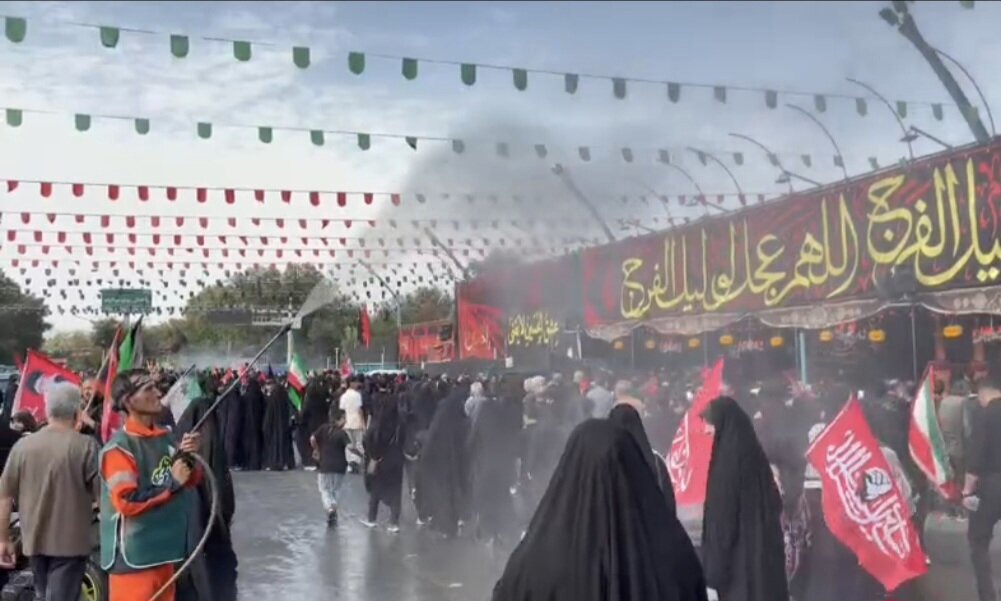 اصفهان در مسیر اربعین؛ خیابان‌ها مملو از عزاداران شد
