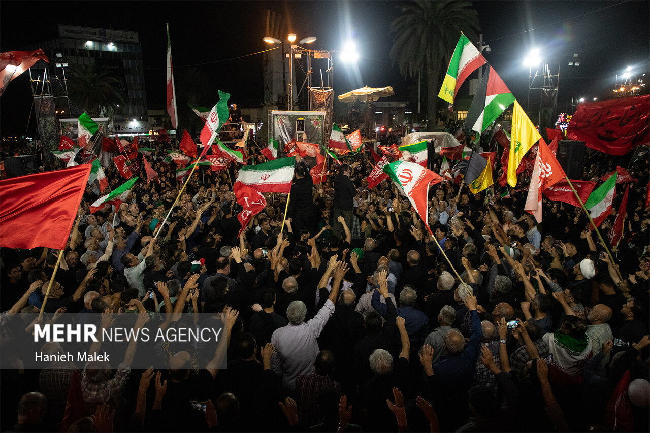 ادامه تجمعات مردمی تا صدور فرمان رهبر انقلاب؛انسجام ملی امنیت‌ می‌سازد