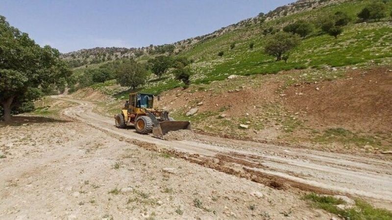 بازگشایی ۴۰۰ کیلومتر از راه‌های عشایری پادنا