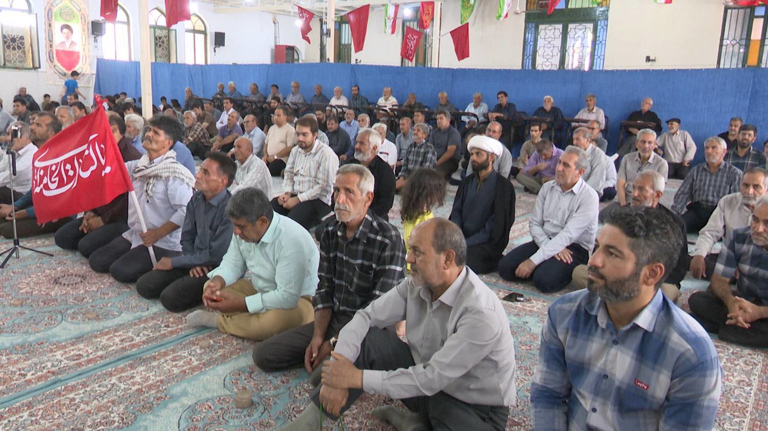 درمیدان بودن و در میدان ماندن کوری چشم دشمنان را به همراه دارد