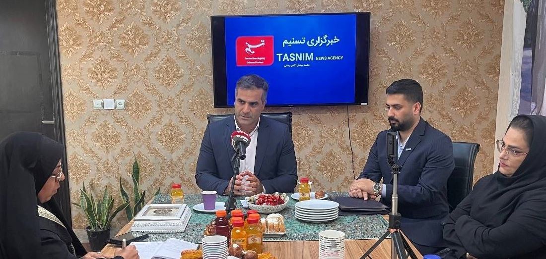 بازدید مدیر بیمه دی استان گلستان از خبرگزاری‌های دانشجو و تسنیم