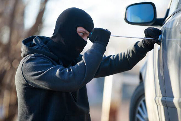 ۱۸۸ فقره سرقت قطعات خودرو در اصفهان کشف شد؛ ۸۴ سارق دستگیر شدند