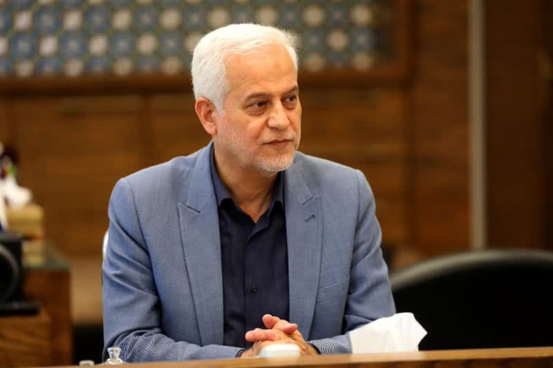 ناوگان فعال اتوبوسرانی اصفهان در آستانه مهر به یک هزار واحد می‌رسد