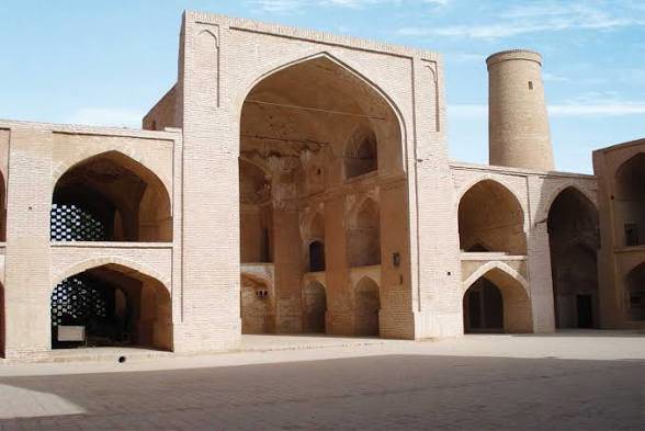 فعالیت ۲۴۸ مسجد ثبت شده در اردستان