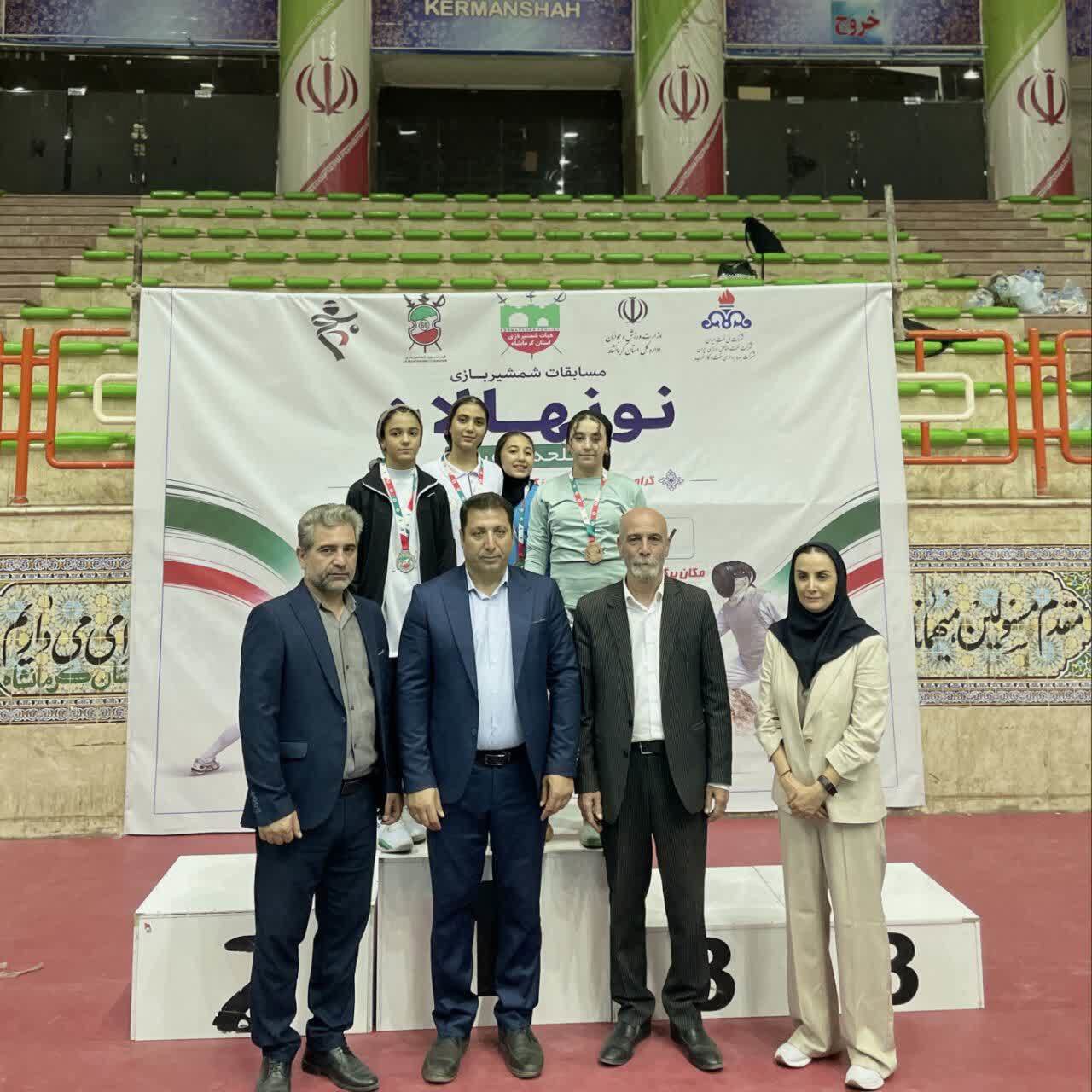 درخشش شمشیربازان اصفهانی در مسابقات قهرمانی نونهالان کشور