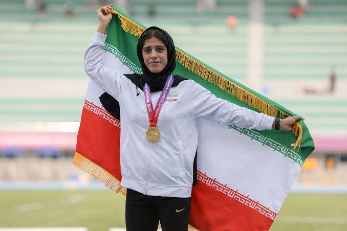 قهرمانی بانوی آران و بیدگلی در مسابقات دوومیدانی بزرگسالان کشور