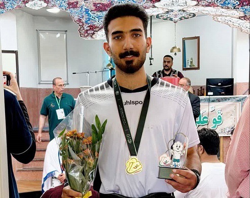 قهرمانی ورزشکار آران و بیدگلی در المپیاد فرهنگی‌ورزشی دانشجویان