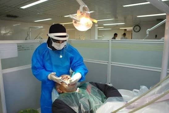 ارائه خدمات درمانی دندانپزشکی با تعرفه دولتی