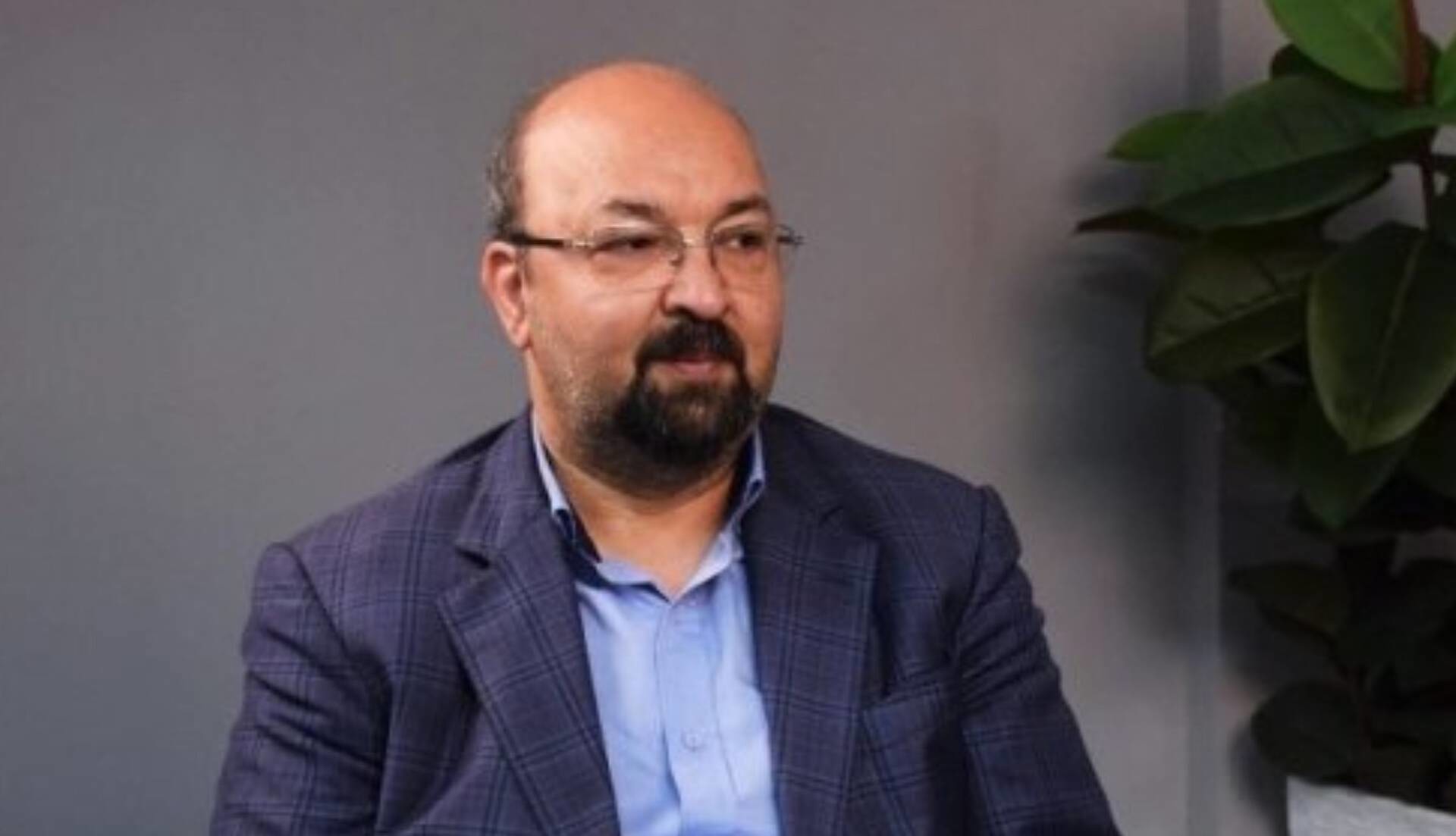 فعال اصلاح‌طلب: صلح شرافتمندانه، تسلیم نیست