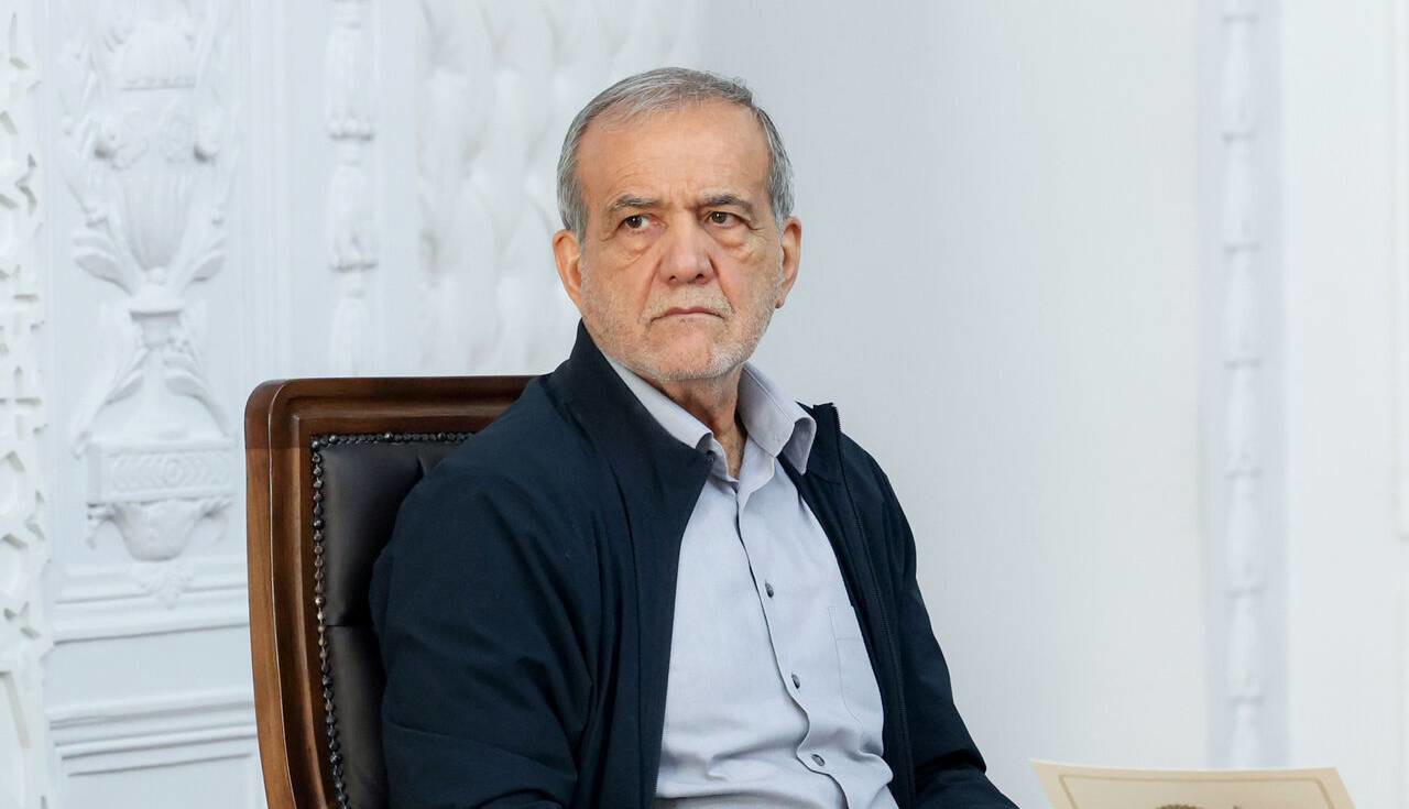وقتی تندروها به پزشکیانِ حداقلی هم راضی نیستند!