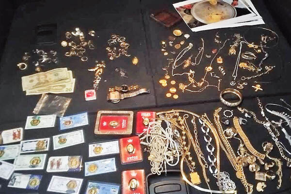 یک کیلو طلای مسروقه در خمینی‌شهر به مالباخته بازگشت