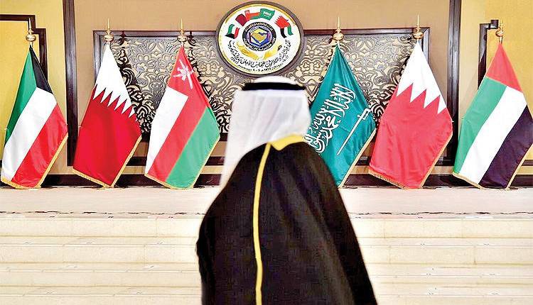 ابتکار تهران ـ مسقط زیر فشار