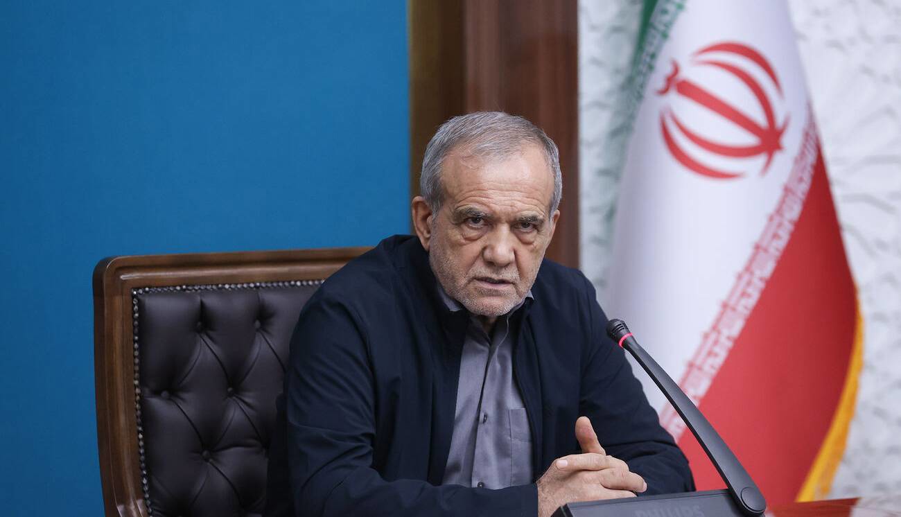 پزشکیان و صدا و سیما؛ اگر طبیب بودند، سر خود دوا نمودند