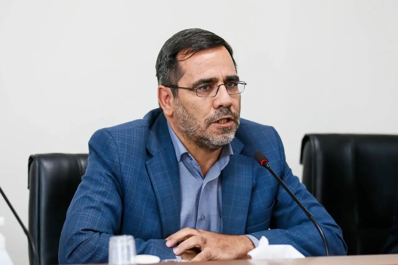 پایان عصر مکاتبه؛ دفتر سیاسی باید بازوی تحلیلی و اجرایی شهرستان‌ها شود