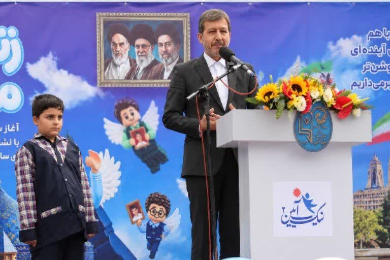 نسل جدید نگاه متفاوتی دارد؛ راه‌اندازی دوباره صندوق ارتباط بااستاندار