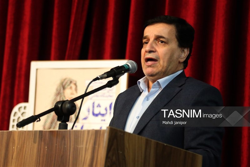 رونمایی از ۲ مستند شهدا و نمایشگاه ایثار مادرانه در اصفهان