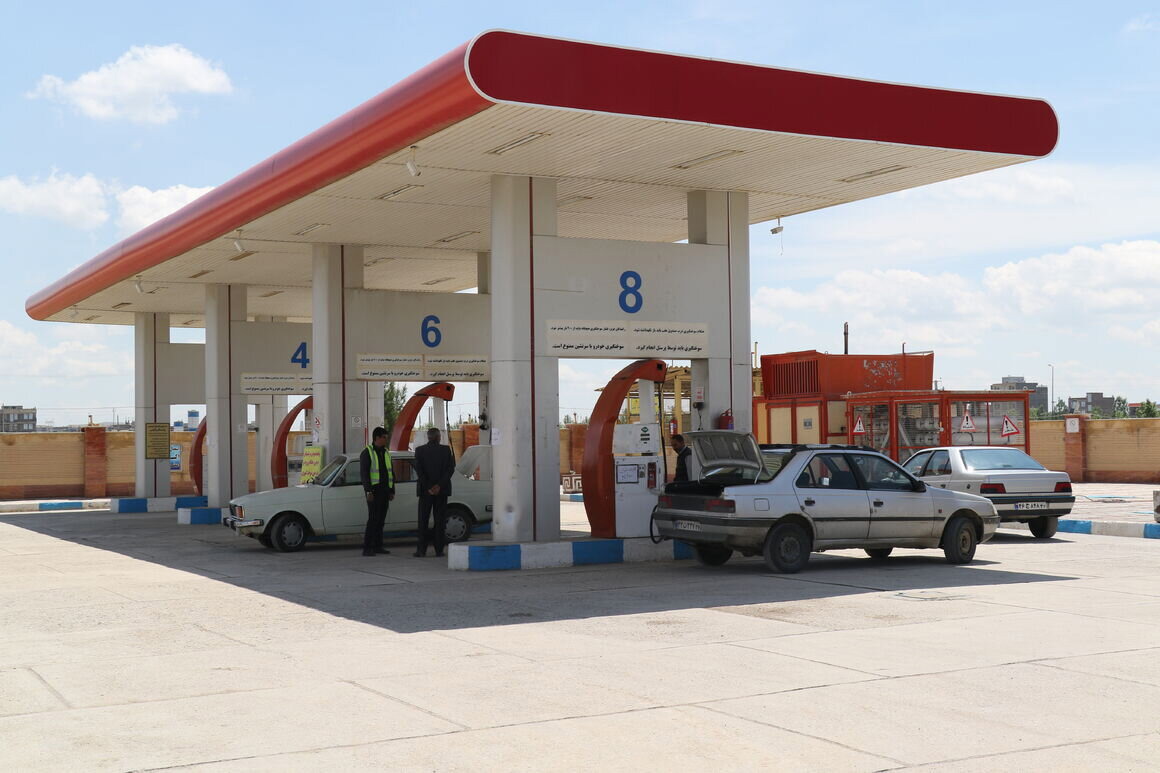 اتوبوس‌های شهری و جایگاه‌های CNG کاشان تا نیمه مهرماه رایگان شد
