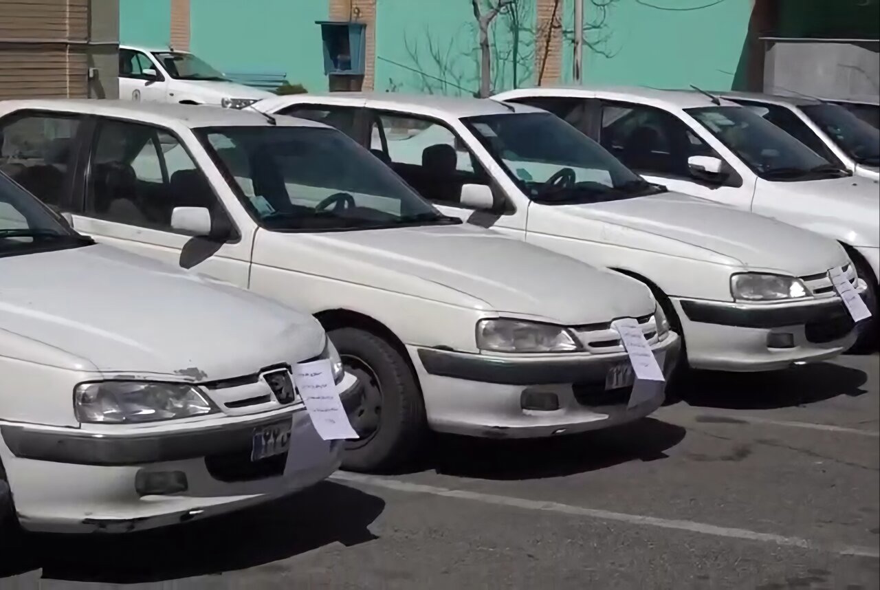کشف ۲۰۵ فقره سرقت خودرو در اصفهان؛ ۲۷ سارق دستگیر شدند