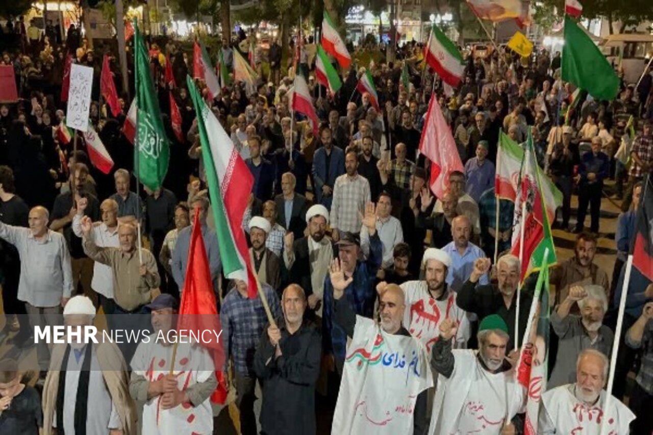 شب ۲۰۹ تجمع مردم اردستان؛ این حضور همچنان ادامه دارد