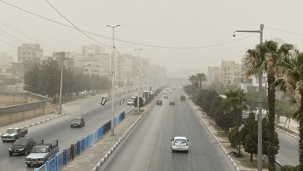 اصفهانی‌ها منتظر تندباد، کاهش دما و گردوخاک باشند
