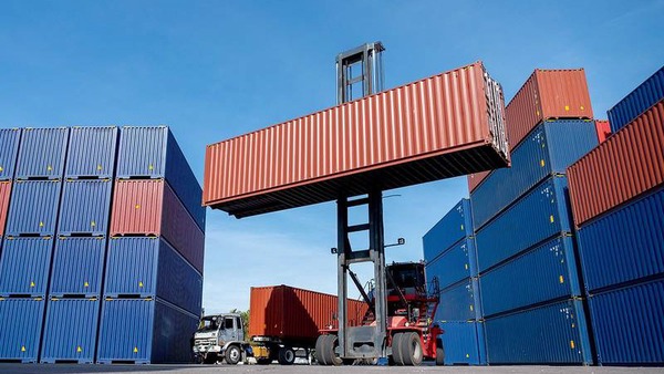 افزایش ۴۶ درصدی صادرات گمرکات استان